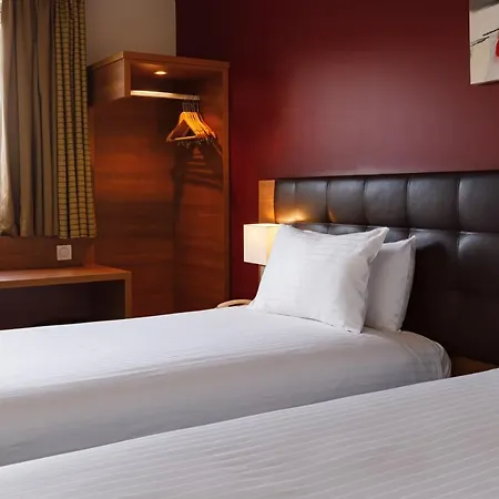 Ferrand Centre By Ihg Hotel