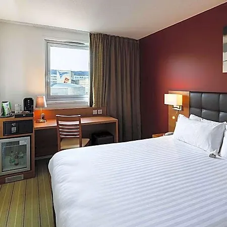 Western Ferrand Centre Hotel 4*