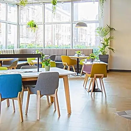 Western Ferrand Centre فندق