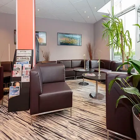 Western Ferrand Centre Hotel