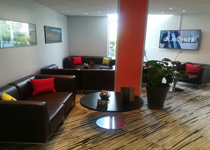 Hotel Ferrand Centre By Ihg 4*