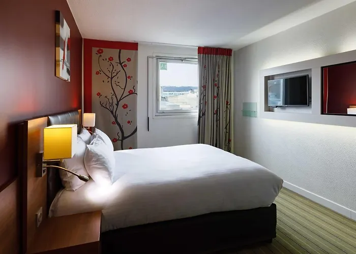 Ferrand Centre By Ihg Hotel 4*